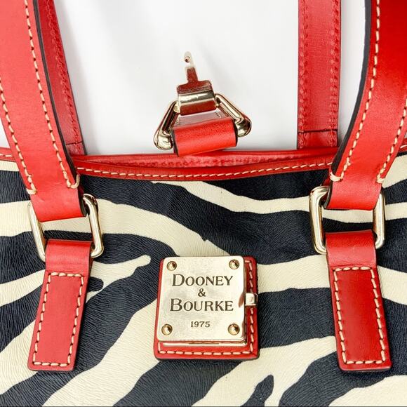 NWT Dooney & Bourke Logo Lock Zebra Print Shoulder Bucket Bag - Picture 6 of 15